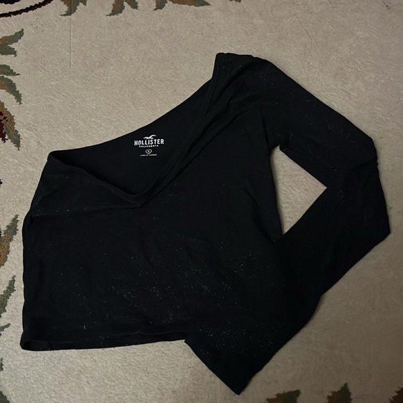 Hollister One Shoulder Sparkly Top - Picture 4 of 5